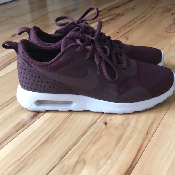 Maroon Nike Max Tavas - Picture 2 of 6